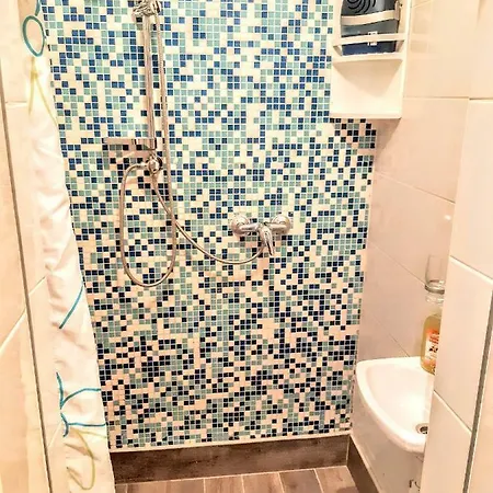 Ninna Guest house 3*